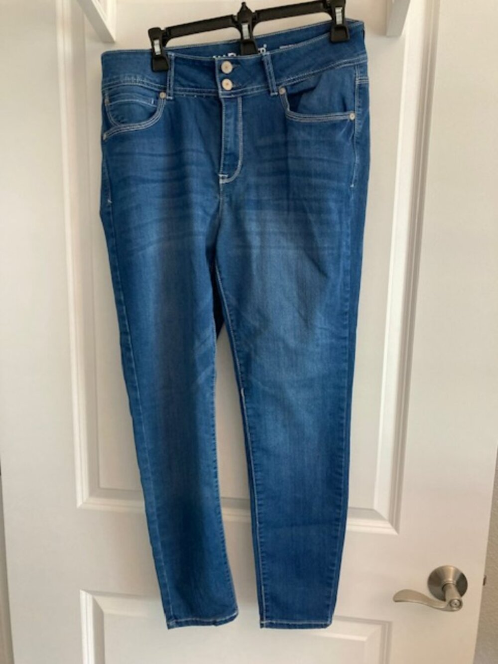 Wallflower Ultra Fit Jeans- Size 15